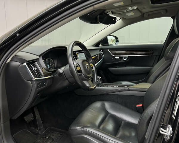 Черный Вольво С90, объемом двигателя 1.97 л и пробегом 144 тыс. км за 22900 $, фото 18 на Automoto.ua