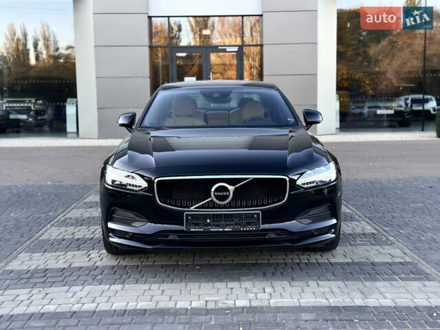 Чорний Вольво S90, об'ємом двигуна 1.97 л та пробігом 95 тис. км за 26900 $, фото 1 на Automoto.ua
