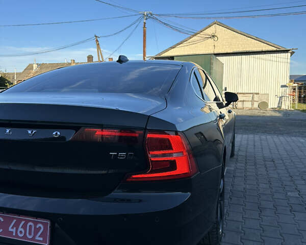 Чорний Вольво S90, об'ємом двигуна 1.97 л та пробігом 209 тис. км за 19000 $, фото 15 на Automoto.ua