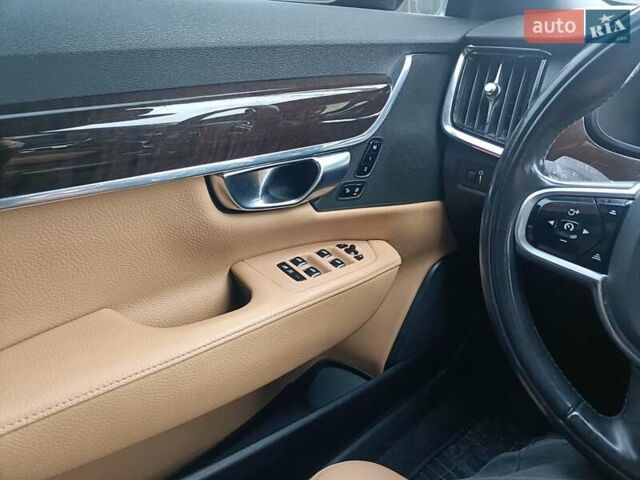 Черный Вольво С90, объемом двигателя 2 л и пробегом 120 тыс. км за 21500 $, фото 12 на Automoto.ua