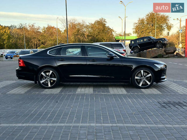 Чорний Вольво S90, об'ємом двигуна 1.97 л та пробігом 95 тис. км за 26900 $, фото 3 на Automoto.ua