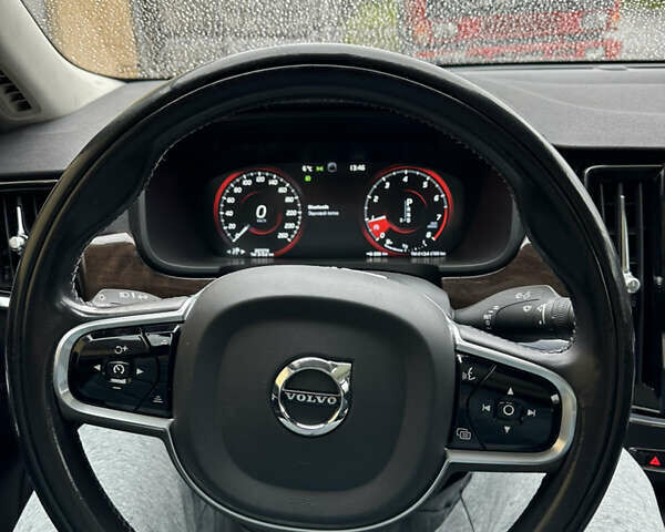 Черный Вольво С90, объемом двигателя 1.97 л и пробегом 206 тыс. км за 16700 $, фото 34 на Automoto.ua