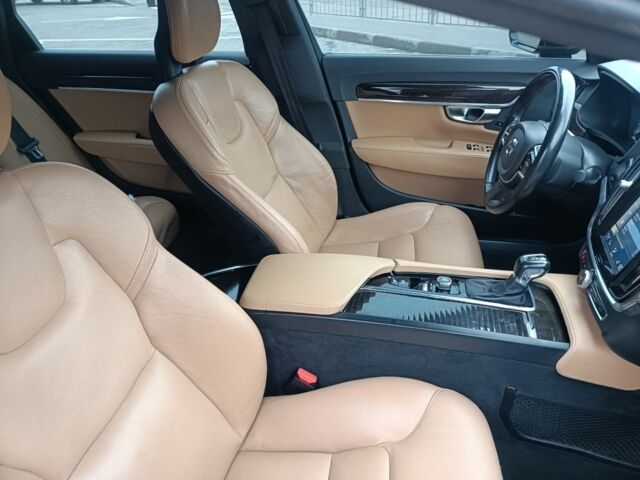 Черный Вольво С90, объемом двигателя 2 л и пробегом 152 тыс. км за 21500 $, фото 8 на Automoto.ua