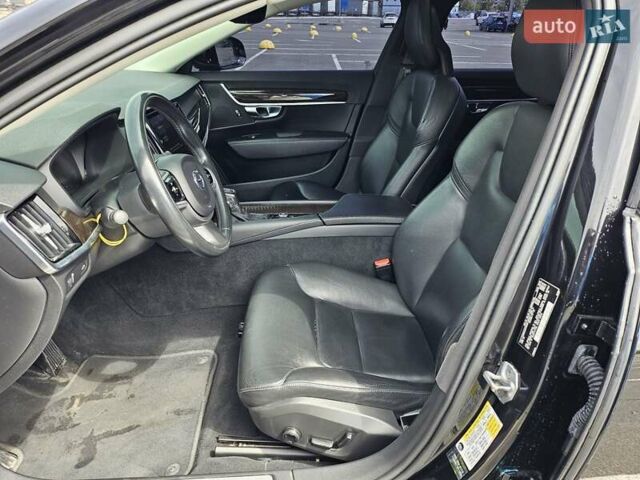 Чорний Вольво S90, об'ємом двигуна 1.97 л та пробігом 120 тис. км за 23100 $, фото 20 на Automoto.ua