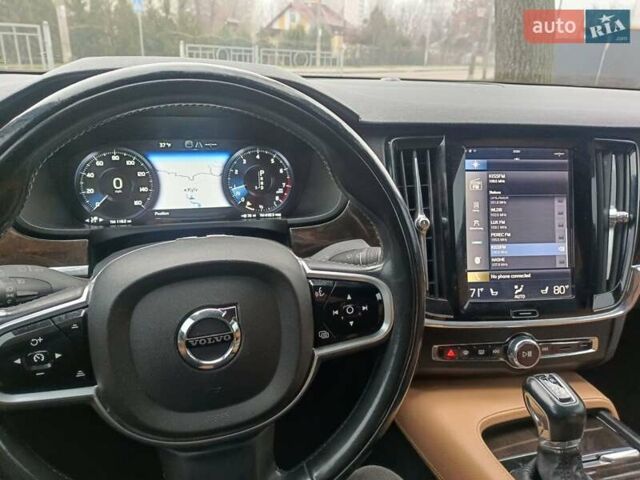 Черный Вольво С90, объемом двигателя 2 л и пробегом 120 тыс. км за 21500 $, фото 6 на Automoto.ua
