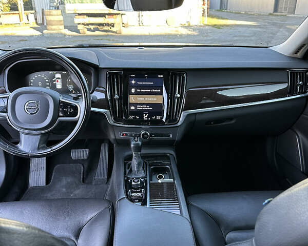 Чорний Вольво S90, об'ємом двигуна 1.97 л та пробігом 209 тис. км за 19000 $, фото 17 на Automoto.ua