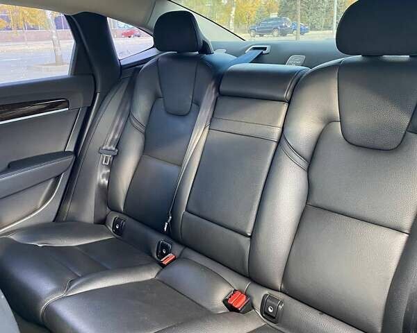 Черный Вольво С90, объемом двигателя 1.97 л и пробегом 143 тыс. км за 23800 $, фото 17 на Automoto.ua