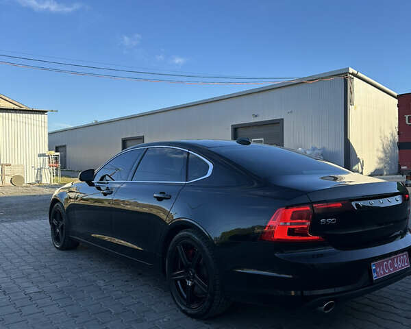 Чорний Вольво S90, об'ємом двигуна 1.97 л та пробігом 209 тис. км за 19000 $, фото 9 на Automoto.ua