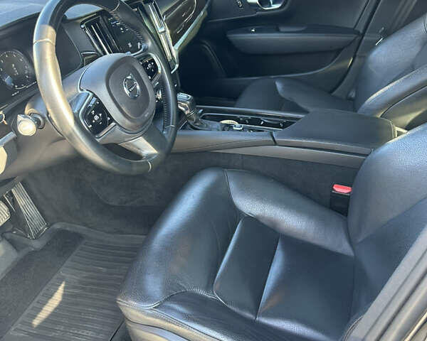 Черный Вольво С90, объемом двигателя 1.97 л и пробегом 137 тыс. км за 26500 $, фото 21 на Automoto.ua