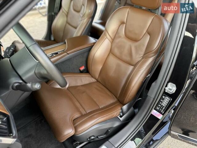 Вольво С90 2018 в Днепре (Днепропетровске) на Automoto.ua Черный Вольво С90, объемом двигателя 1.97 л и пробегом 60 тыс. км за 34999 $, фото 13 на Automoto.ua