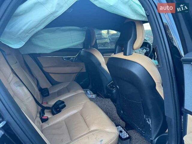 Черный Вольво С90, объемом двигателя 2 л и пробегом 88 тыс. км за 16900 $, фото 8 на Automoto.ua