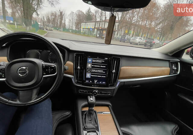 Черный Вольво С90, объемом двигателя 1.97 л и пробегом 234 тыс. км за 27000 $, фото 11 на Automoto.ua