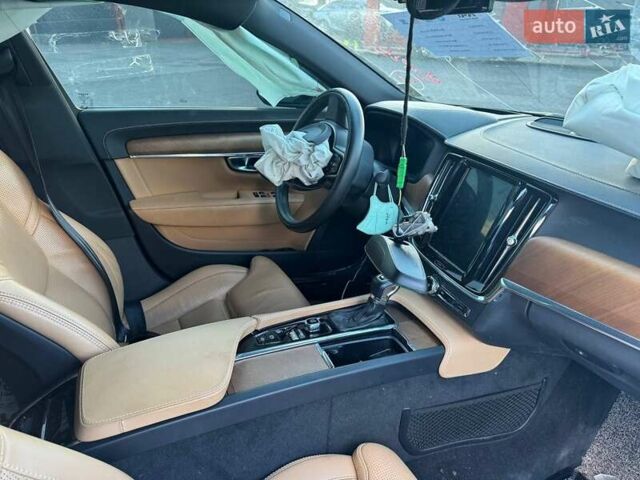 Черный Вольво С90, объемом двигателя 2 л и пробегом 88 тыс. км за 16900 $, фото 7 на Automoto.ua