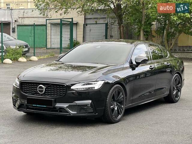 Черный Вольво С90, объемом двигателя 2 л и пробегом 73 тыс. км за 33500 $, фото 1 на Automoto.ua