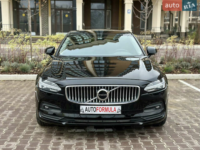 Черный Вольво С90, объемом двигателя 1.97 л и пробегом 121 тыс. км за 33490 $, фото 4 на Automoto.ua