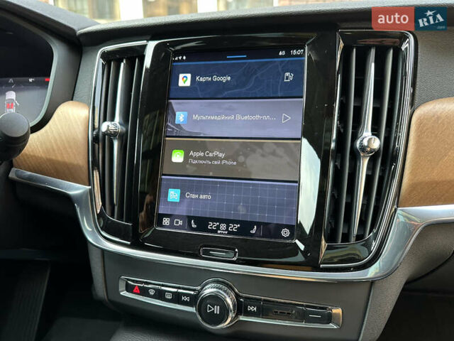 Черный Вольво С90, объемом двигателя 1.97 л и пробегом 121 тыс. км за 33490 $, фото 32 на Automoto.ua