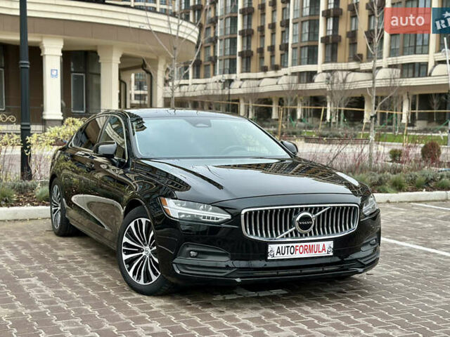 Черный Вольво С90, объемом двигателя 1.97 л и пробегом 121 тыс. км за 33490 $, фото 1 на Automoto.ua