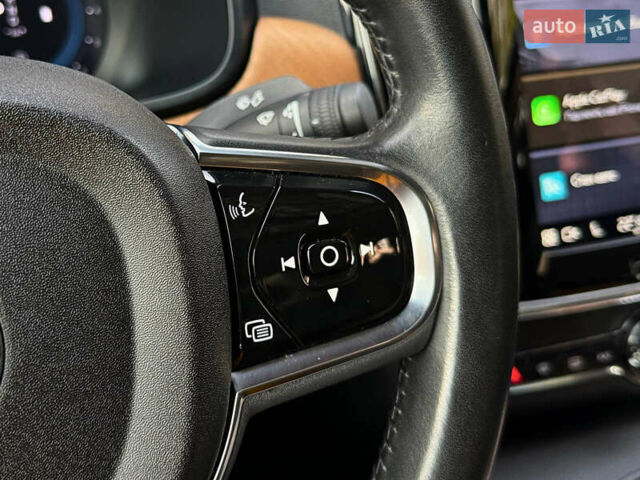 Черный Вольво С90, объемом двигателя 1.97 л и пробегом 120 тыс. км за 33990 $, фото 23 на Automoto.ua