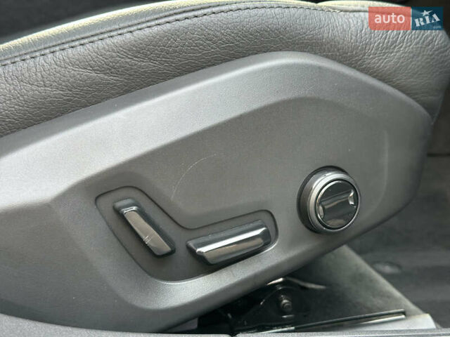 Черный Вольво С90, объемом двигателя 1.97 л и пробегом 121 тыс. км за 33490 $, фото 35 на Automoto.ua