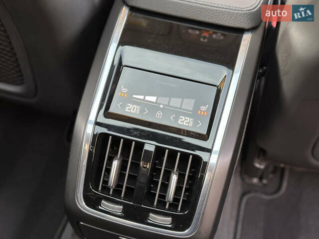 Черный Вольво С90, объемом двигателя 1.97 л и пробегом 121 тыс. км за 33490 $, фото 38 на Automoto.ua