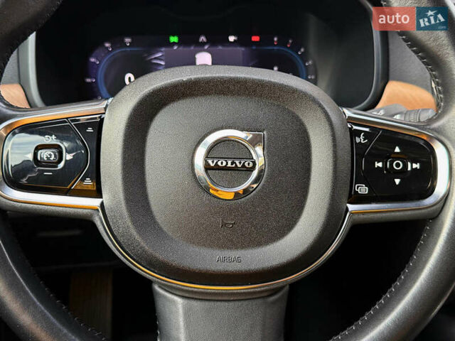 Черный Вольво С90, объемом двигателя 1.97 л и пробегом 120 тыс. км за 33990 $, фото 22 на Automoto.ua