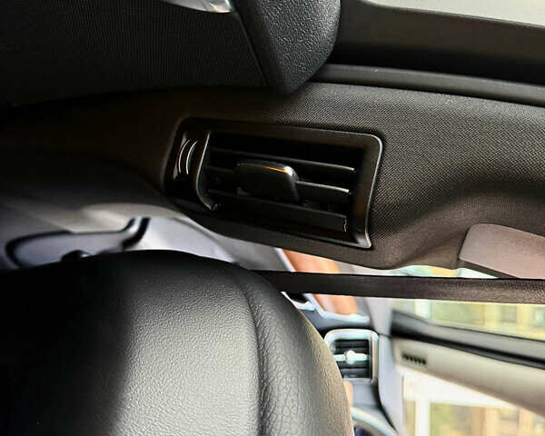 Черный Вольво С90, объемом двигателя 1.97 л и пробегом 120 тыс. км за 33990 $, фото 38 на Automoto.ua