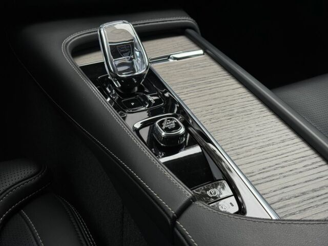 Чорний Вольво S90, об'ємом двигуна 2 л та пробігом 19 тис. км за 49950 $, фото 17 на Automoto.ua