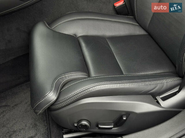 Черный Вольво С90, объемом двигателя 2 л и пробегом 19 тыс. км за 50950 $, фото 49 на Automoto.ua