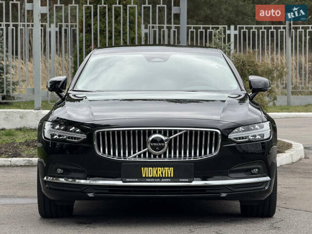 Черный Вольво С90, объемом двигателя 2 л и пробегом 19 тыс. км за 50950 $, фото 3 на Automoto.ua