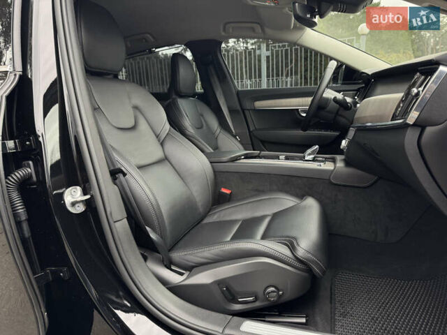 Черный Вольво С90, объемом двигателя 2 л и пробегом 19 тыс. км за 50950 $, фото 53 на Automoto.ua