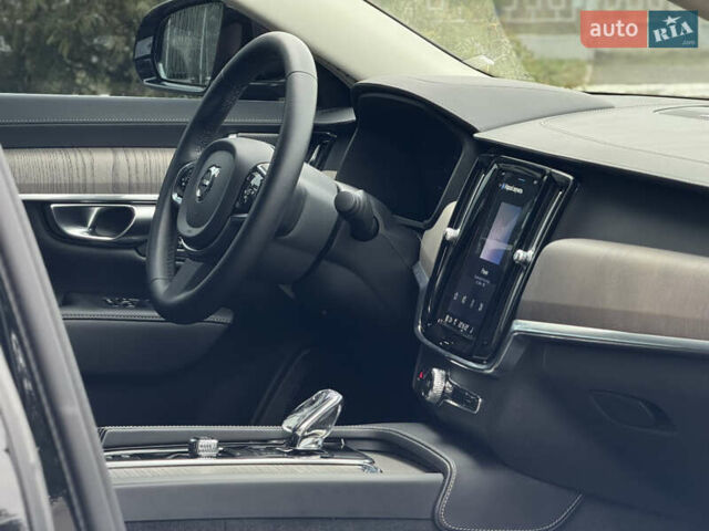 Черный Вольво С90, объемом двигателя 2 л и пробегом 19 тыс. км за 50950 $, фото 47 на Automoto.ua