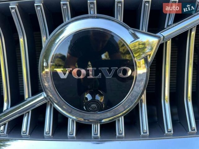 Черный Вольво С90, объемом двигателя 1.97 л и пробегом 17 тыс. км за 50500 $, фото 11 на Automoto.ua