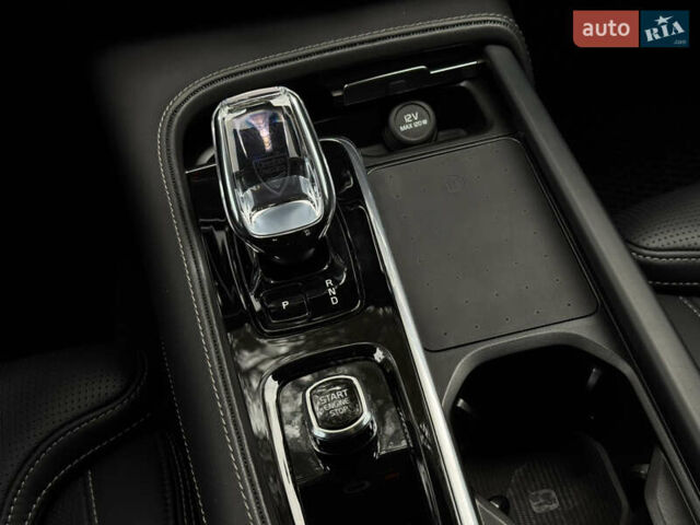 Черный Вольво С90, объемом двигателя 2 л и пробегом 19 тыс. км за 50950 $, фото 43 на Automoto.ua