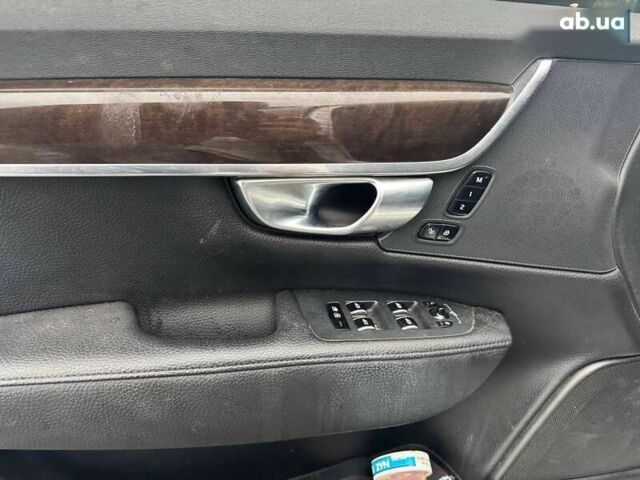 Вольво С90, объемом двигателя 2 л и пробегом 159 тыс. км за 15500 $, фото 12 на Automoto.ua