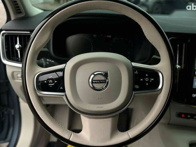 Вольво С90, объемом двигателя 2 л и пробегом 171 тыс. км за 27200 $, фото 9 на Automoto.ua