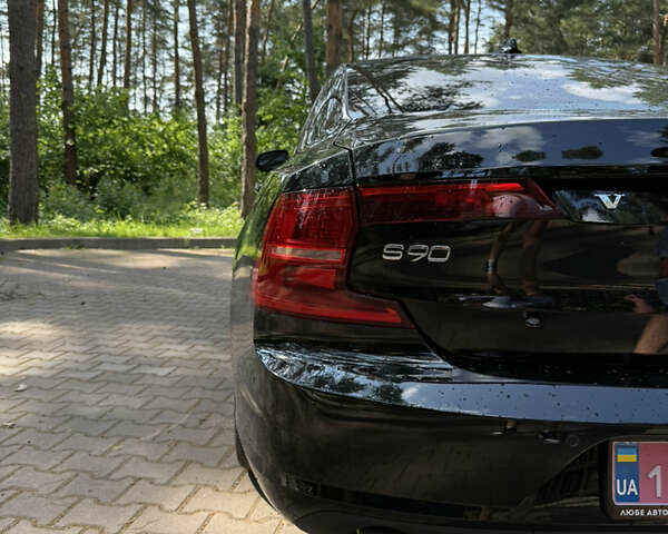 Вольво С90, объемом двигателя 2 л и пробегом 146 тыс. км за 19600 $, фото 27 на Automoto.ua