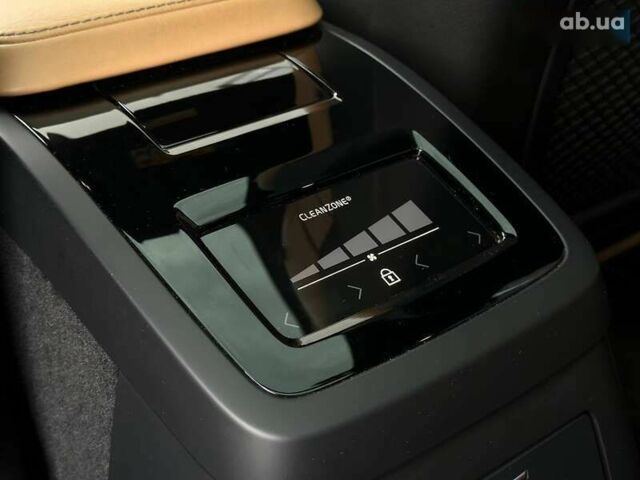 Вольво С90, объемом двигателя 0 л и пробегом 163 тыс. км за 32490 $, фото 28 на Automoto.ua