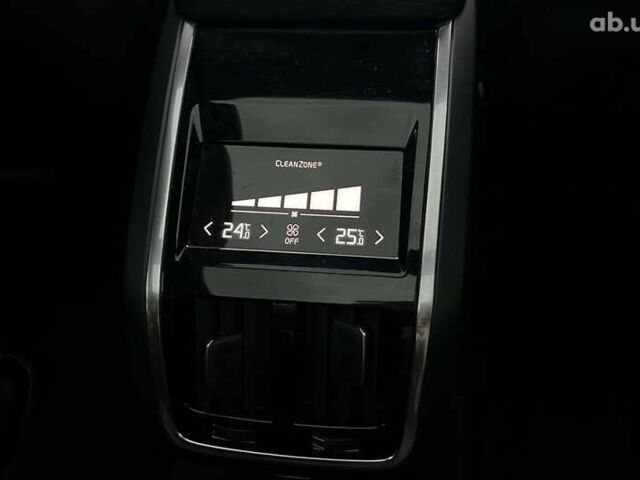 Вольво S90, об'ємом двигуна 2 л та пробігом 121 тис. км за 21500 $, фото 20 на Automoto.ua