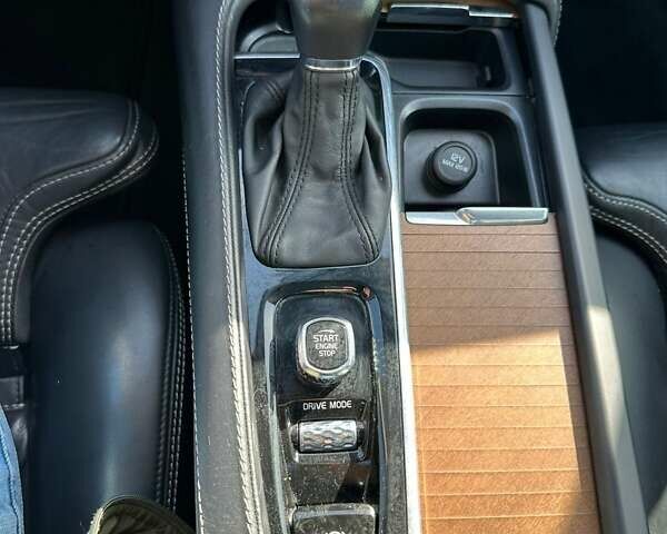 Вольво С90, объемом двигателя 1.97 л и пробегом 230 тыс. км за 18999 $, фото 17 на Automoto.ua