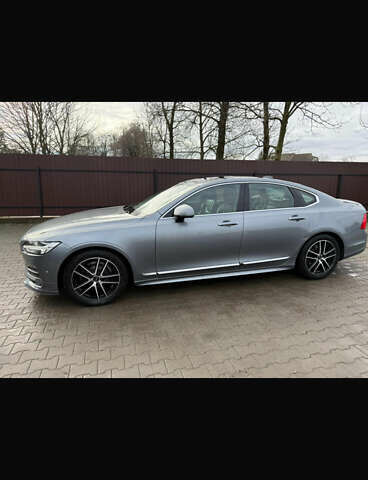 Вольво С90, объемом двигателя 1.97 л и пробегом 230 тыс. км за 18999 $, фото 3 на Automoto.ua