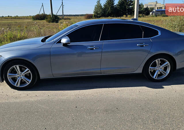 Вольво С90, объемом двигателя 1.97 л и пробегом 217 тыс. км за 17500 $, фото 3 на Automoto.ua