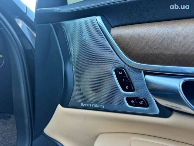 Вольво С90, объемом двигателя 2 л и пробегом 88 тыс. км за 16900 $, фото 10 на Automoto.ua