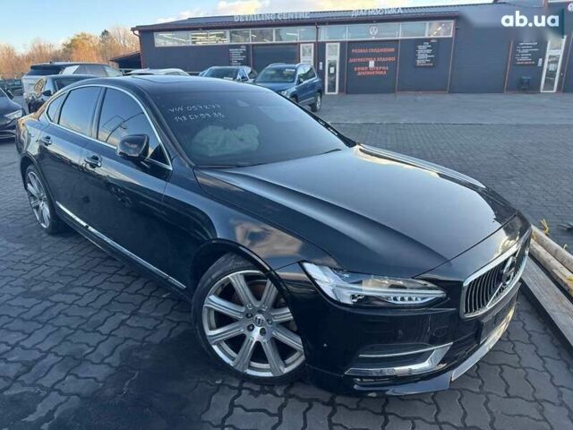 Вольво С90, объемом двигателя 2 л и пробегом 88 тыс. км за 16900 $, фото 4 на Automoto.ua