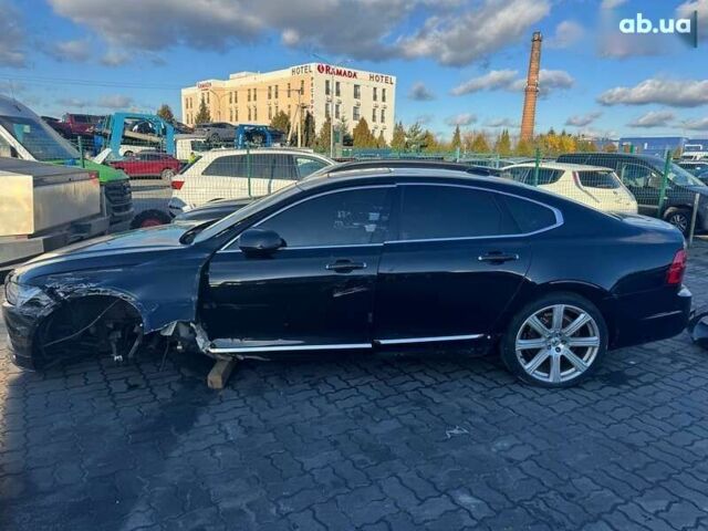 Вольво С90, объемом двигателя 2 л и пробегом 88 тыс. км за 16900 $, фото 1 на Automoto.ua