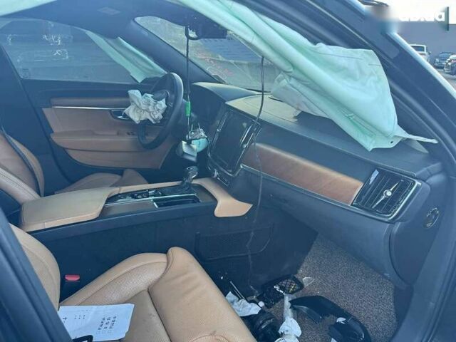 Вольво С90, объемом двигателя 2 л и пробегом 88 тыс. км за 16900 $, фото 6 на Automoto.ua