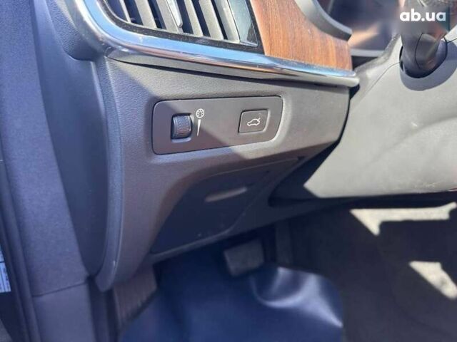 Вольво С90, объемом двигателя 0 л и пробегом 10 тыс. км за 19900 $, фото 12 на Automoto.ua