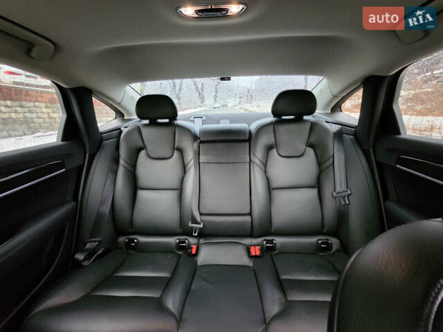 Серый Вольво С90, объемом двигателя 1.97 л и пробегом 196 тыс. км за 24500 $, фото 18 на Automoto.ua