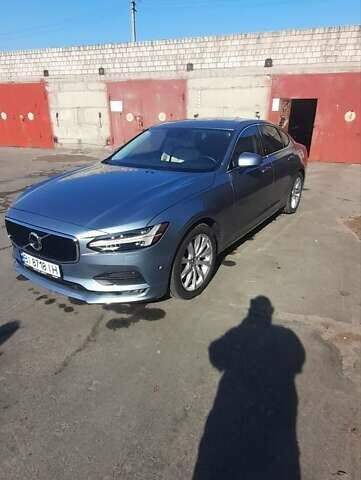 Сірий Вольво S90, об'ємом двигуна 2 л та пробігом 36 тис. км за 28000 $, фото 1 на Automoto.ua