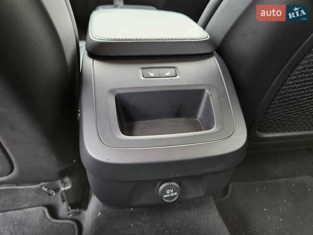 Серый Вольво С90, объемом двигателя 1.97 л и пробегом 196 тыс. км за 24500 $, фото 15 на Automoto.ua