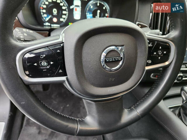 Серый Вольво С90, объемом двигателя 1.97 л и пробегом 196 тыс. км за 24500 $, фото 25 на Automoto.ua